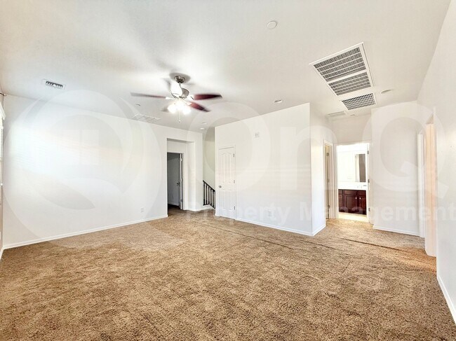 Building Photo - 9218 W Meadow Dr