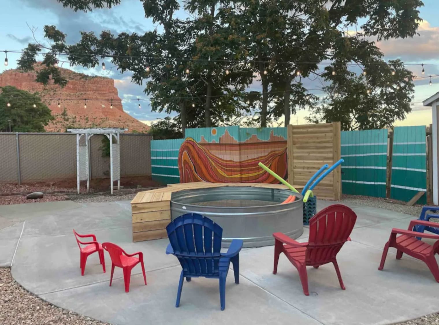 Building Photo - 170 E 100 N