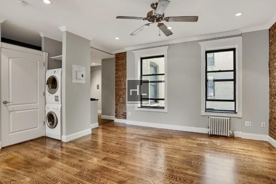 Building Photo - East 100th Street