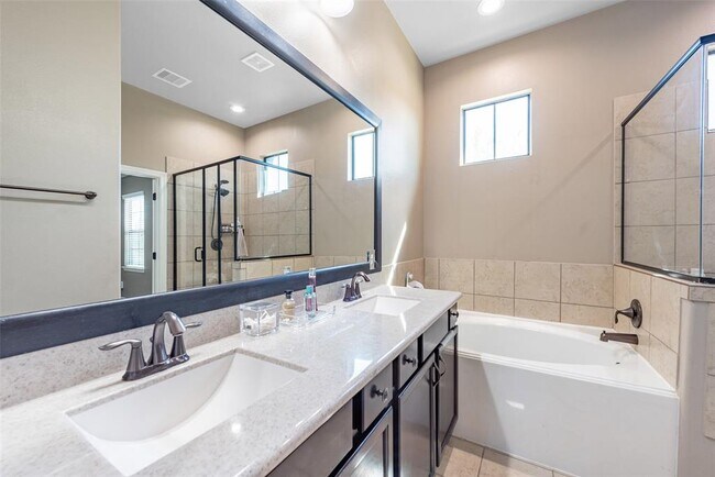Building Photo - 25135 Andris Ln