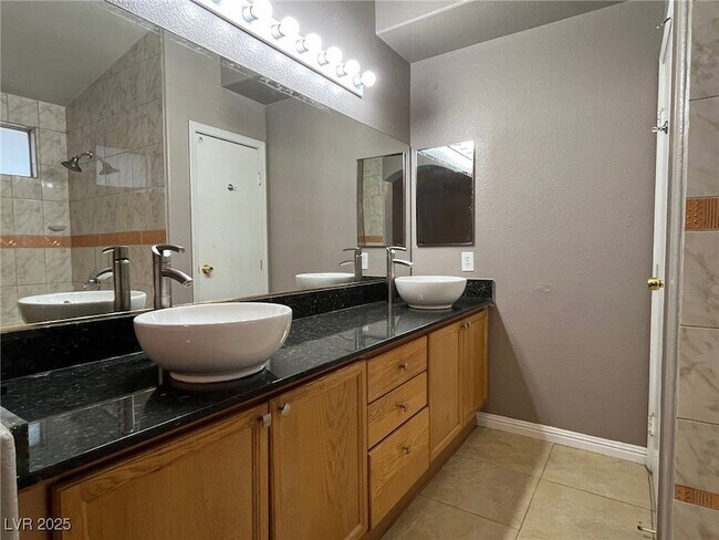 Building Photo - 1855 Double Delight Ave