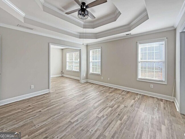 Building Photo - 3028 Express Ln NE