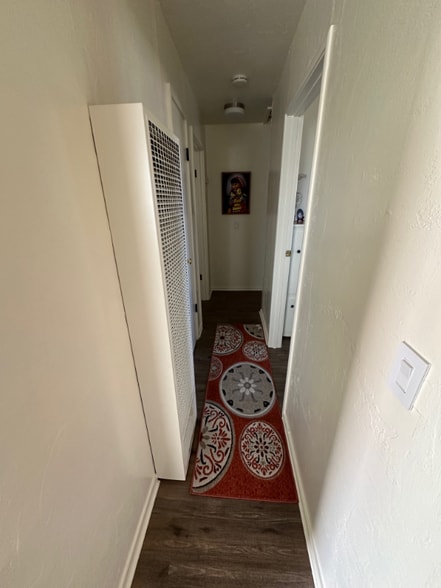 Building Photo - 1218 Sonoma Ave