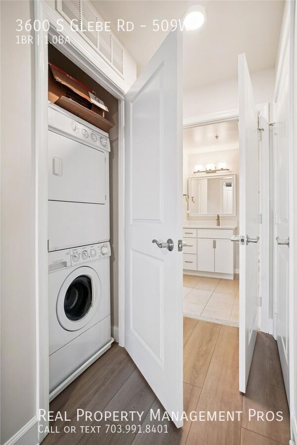 Building Photo - 3600 S Glebe Rd