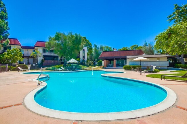 Building Photo - Modern Comfort and Scenic Views in San Carlos