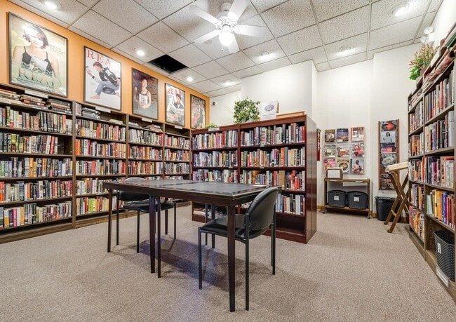 Building Photo - 3550 N Lake Shore Dr