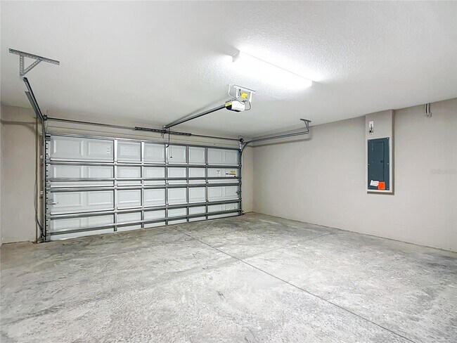 Building Photo - 15 Redwood Trak Trce