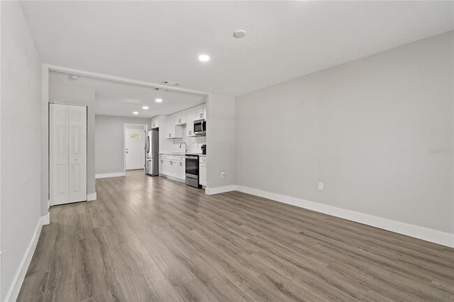 Building Photo - 3810 S Randall St