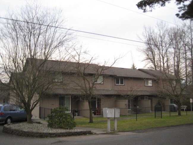 Primary Photo - Quail Landing Apartments