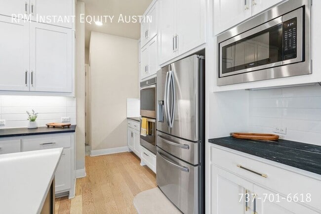 Building Photo - 424 Sitlington Ln