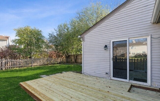 Building Photo - 1000 Wesley Ln