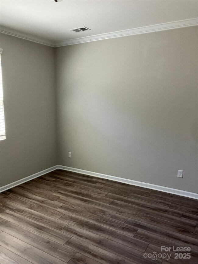 Building Photo - 10421 Bluejack Oak Ct