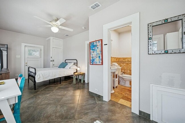 Building Photo - 3101 Wheeler St