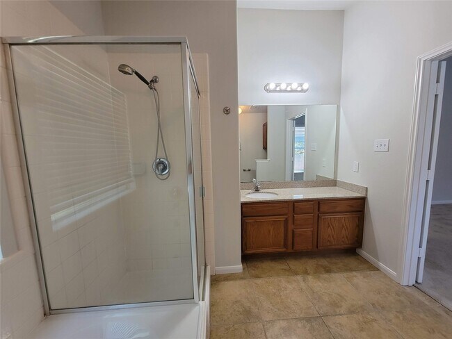 Building Photo - 2723 Wild Oak Park Dr