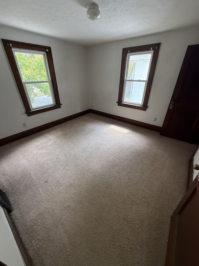 Building Photo - 536 Spicer Street
