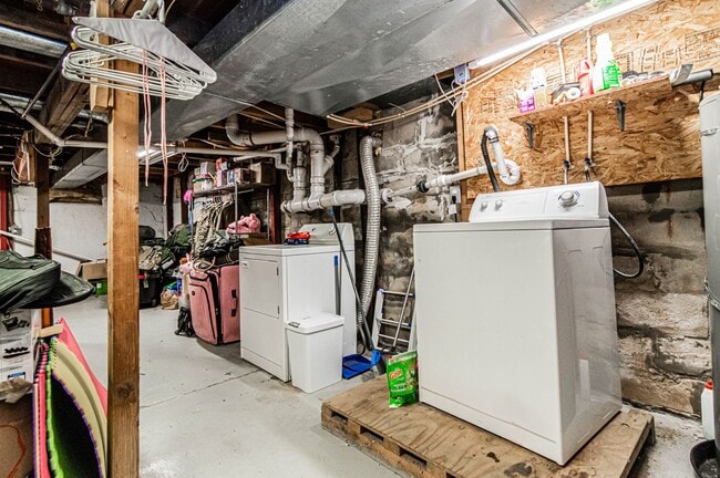 Building Photo - Please View 3D Virtual Walk-Through Before Scheduling a Showing