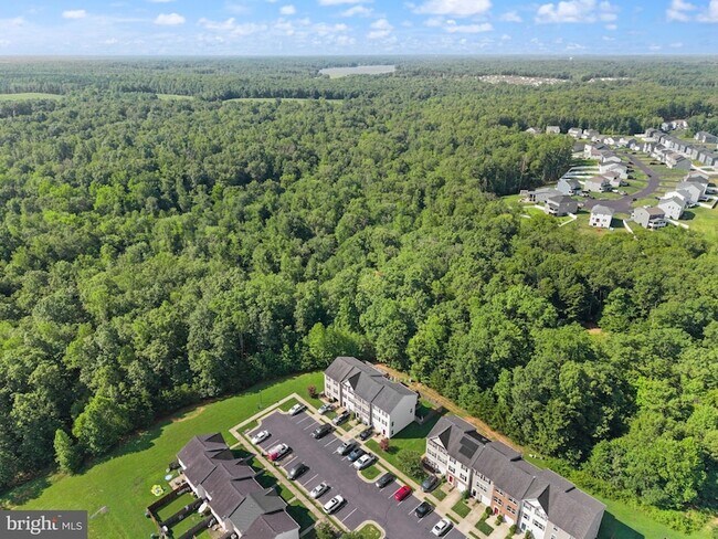 Building Photo - 36084 Fawn Ln