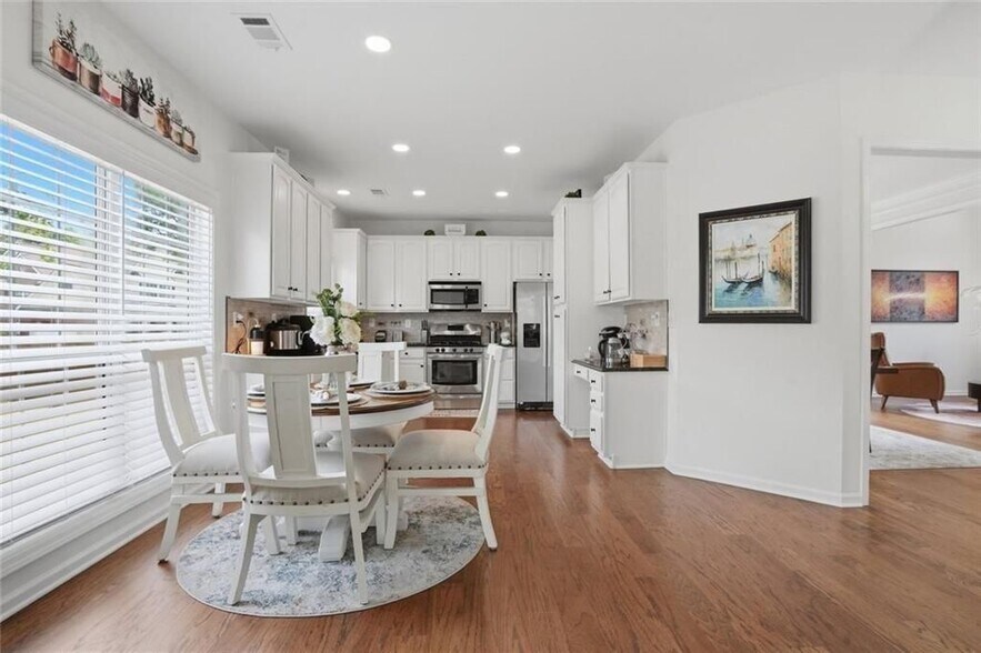 Building Photo - 6261 Vinings Vintage Dr SE