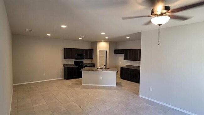 Building Photo - 1216 Garland Rd