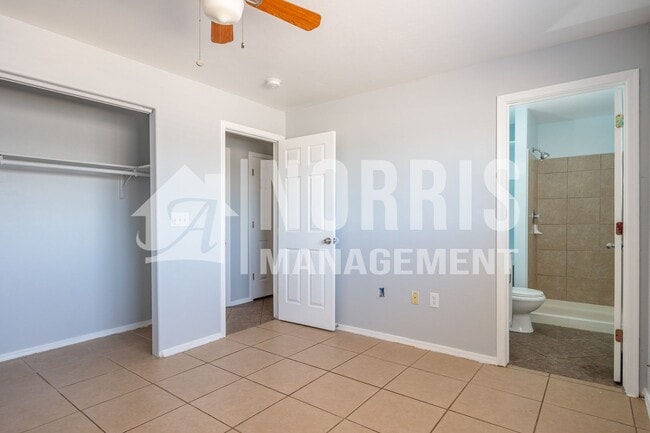 Building Photo - Great Home in the Heart of Eloy