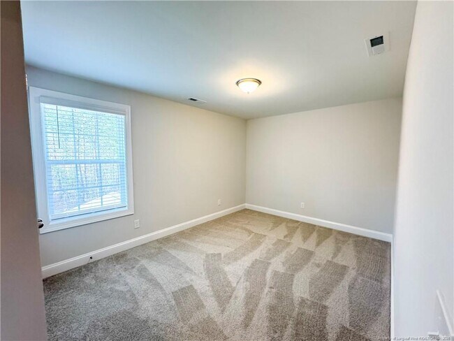 Building Photo - 227 Bow Cmn Wy