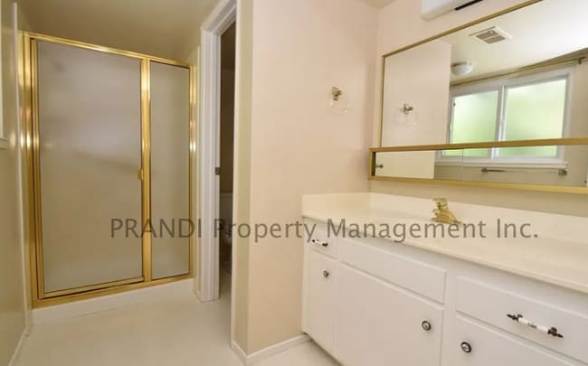 Building Photo - 45 Grande Paseo