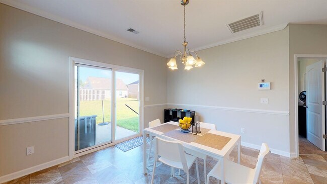 Building Photo - 160 Kirkwood Dr