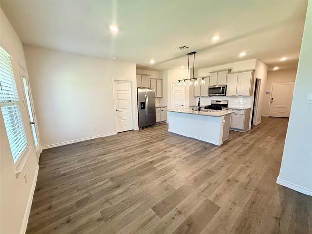 Building Photo - 649 Sunglow Wy