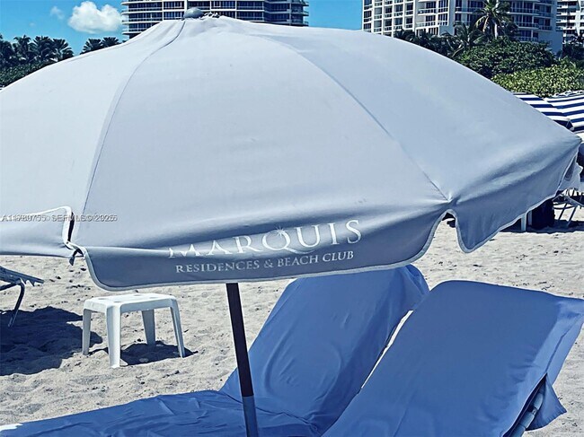 Building Photo - 1100 Biscayne Blvd