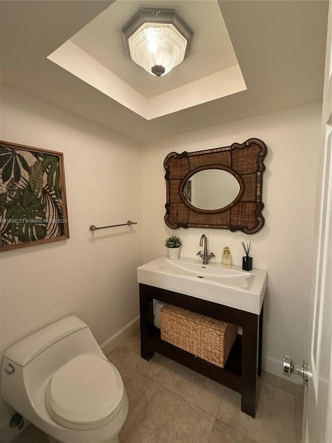 Building Photo - 4708 SW 67th Ave