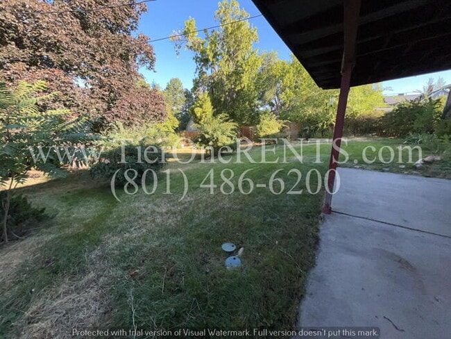 Building Photo - This property offers a NO DEPOSIT option a...