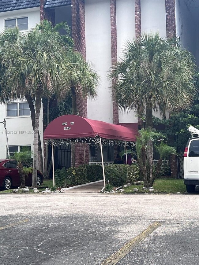 Building Photo - 4740 NW 21st St