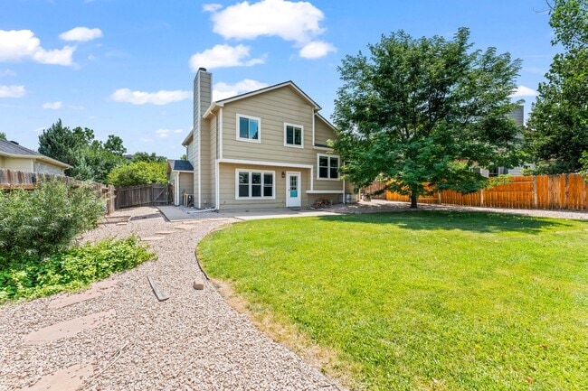 Building Photo - Beautiful 4 Bedroom Broadmoor Glen home - (D12 Schools)