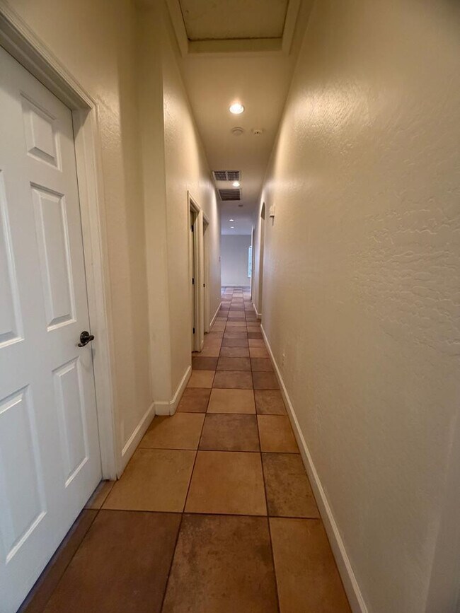 Building Photo - 4505 W McNeil St