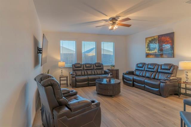 Building Photo - 2106 Fimbry dr