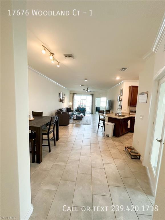 Building Photo - 17676 Woodland Ct