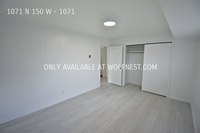 Building Photo - Newly Updated 2 Bed Orem Unit! No Deposit ...