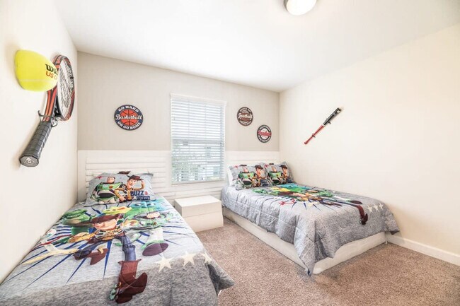 Building Photo - 1571 Moon Valley Dr