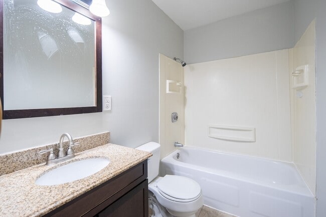 Building Photo - 50-62 East Street - 3B