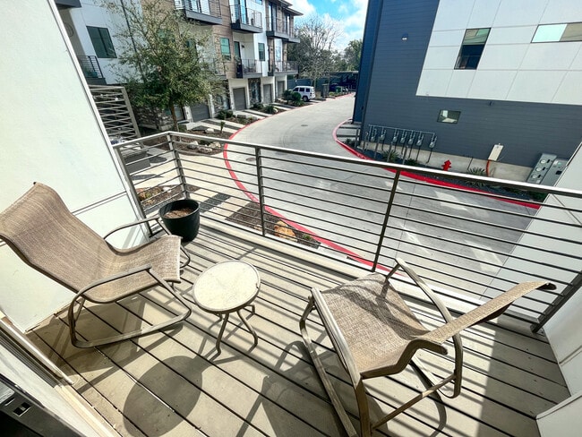 Building Photo - 3700 Clawson Rd