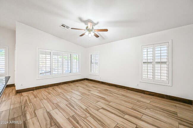 Building Photo - 4436 E Mountain Sage Dr