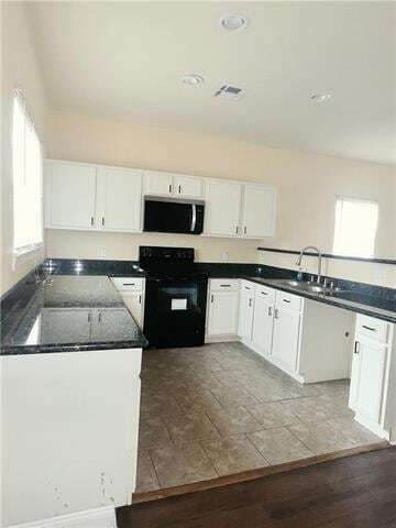 Building Photo - 5516 Montegut Dr