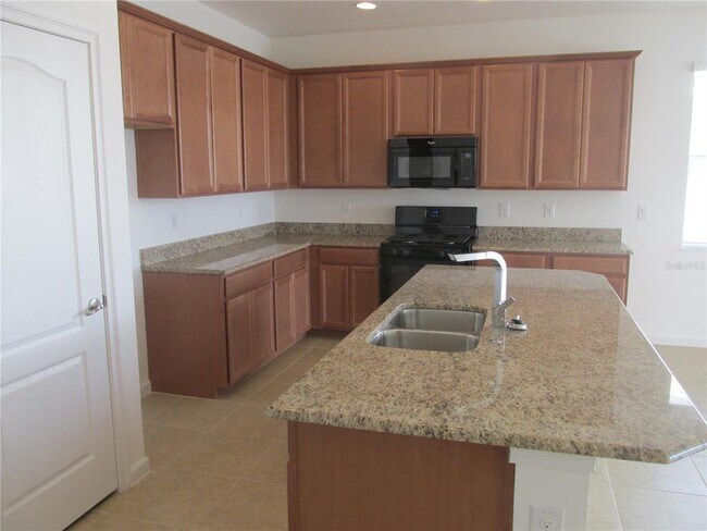Building Photo - 2292 Natoma Blvd