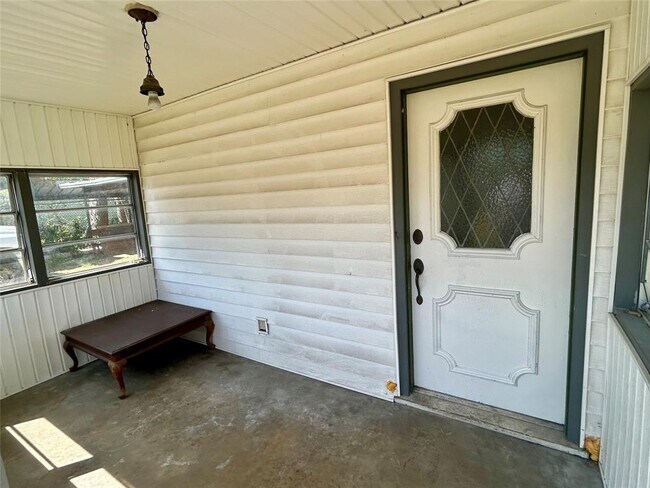 Building Photo - 8510 Vogue Ln