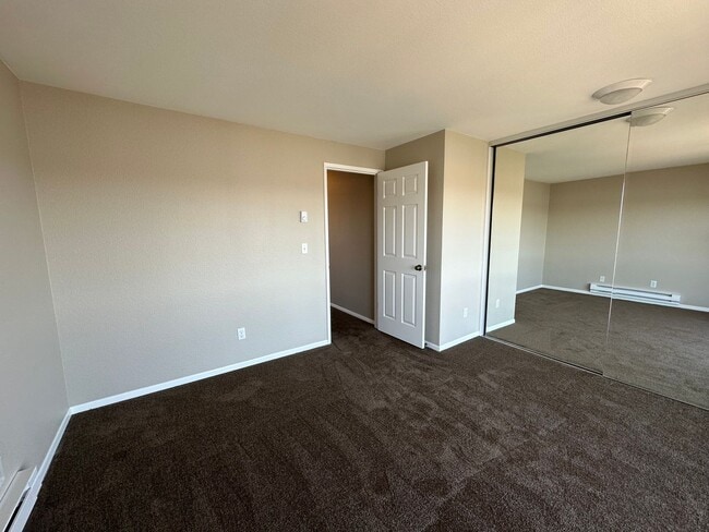 Building Photo - 4038 Mayne Ln