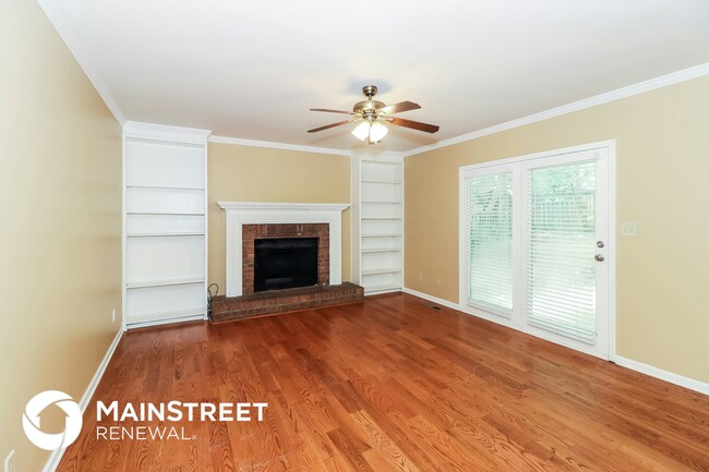 Building Photo - 3414 Velvet Creek Dr SW