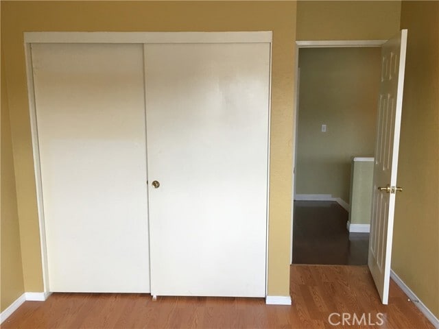 Building Photo - 1349 Crestmont Dr