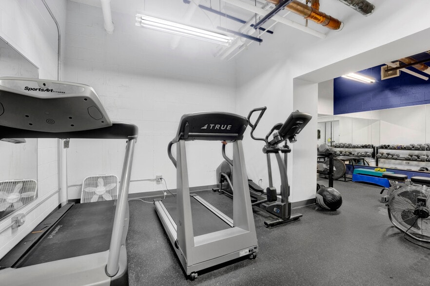 Building Photo - 1516 S Wabash Ave