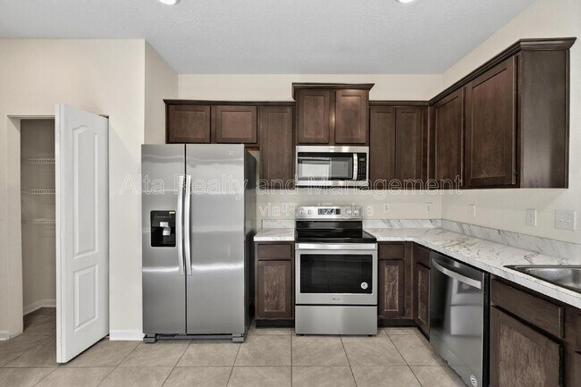 Building Photo - 7759 Legacy Trl