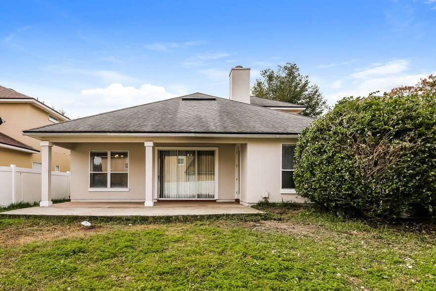 Building Photo - 4016 Leatherwood Dr